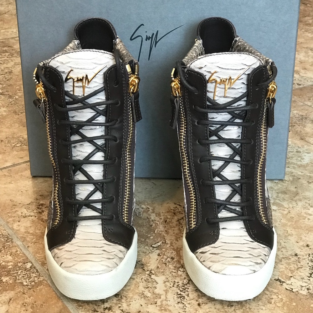 Giuseppe Zanotti Design RW6038 Woman Shoes Sz 8